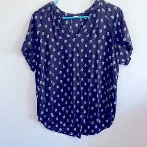 Black top with white flowers